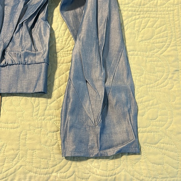 NWT Beautiful Blue Pleated Off-the-shoulder Blouse - Picture 7 of 10